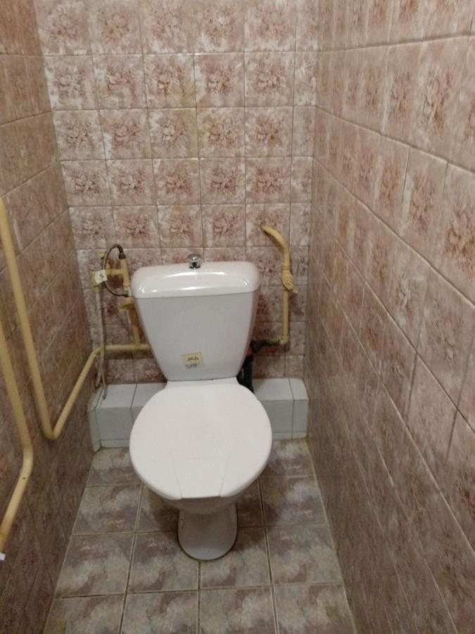 4-x Apartments Center Wi-Fi с 3-мя спальнями 95м2 Чернігів Екстер'єр фото